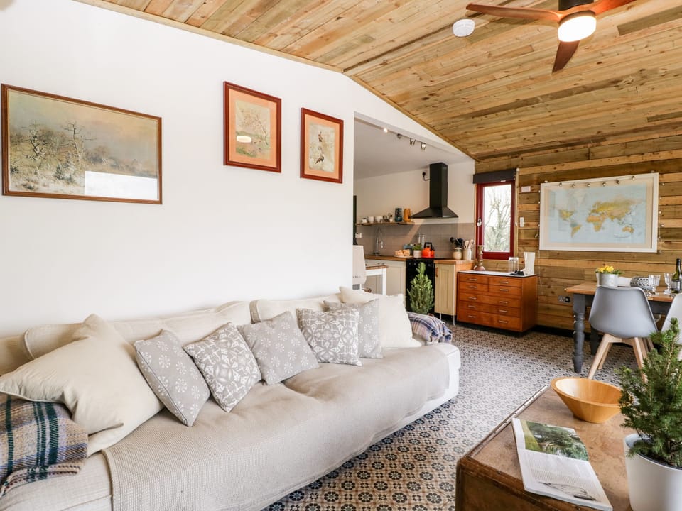 Cottage | Interior