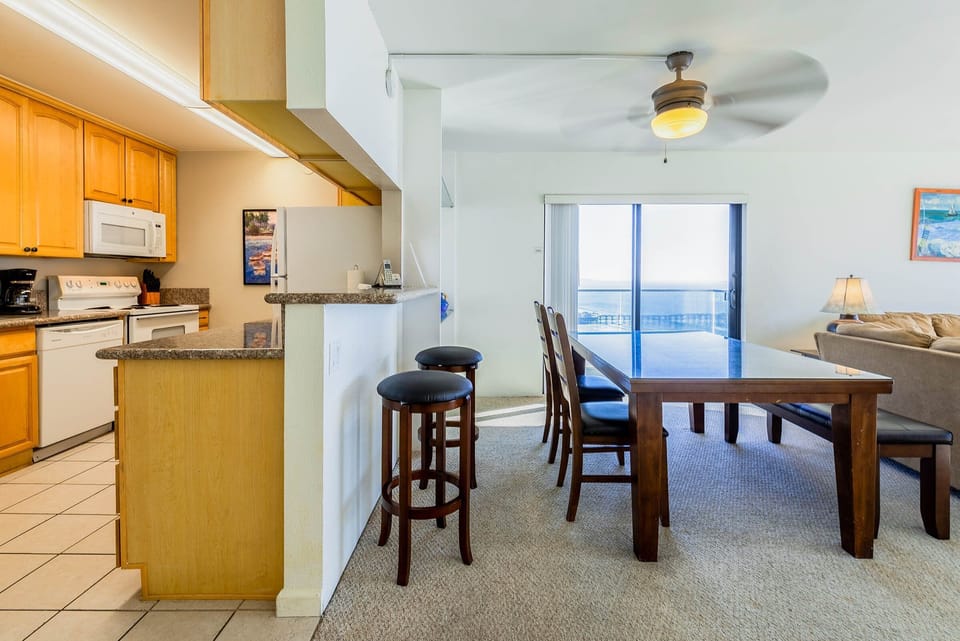 Dining Area / Kitchen
