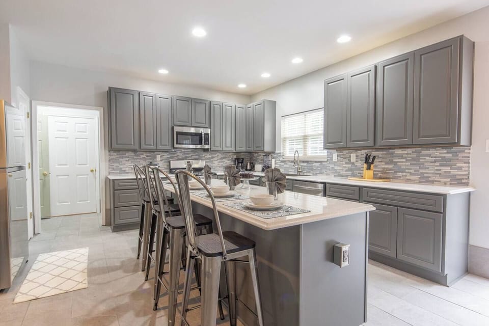[Kitchen] Features Vitamix blender,  drip coffee maker & pour over brewer