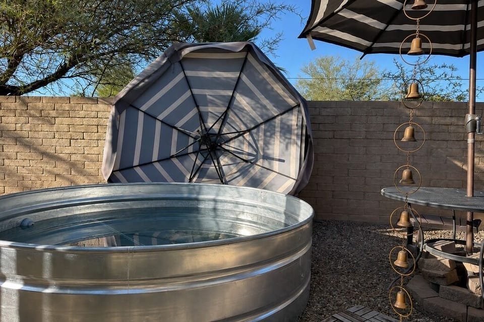 A second look at the private dipping pool and surrounding patio. 
*Open May-Aug