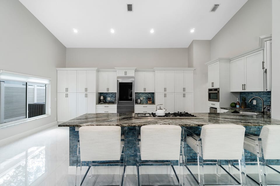 Beautiful Kitchen with Counter seating for 4.
