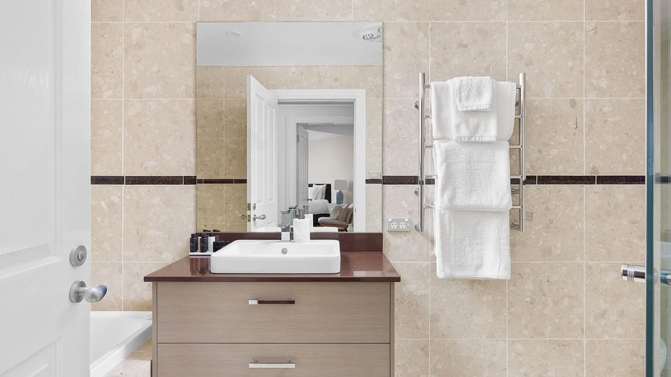 Main Bathroom
