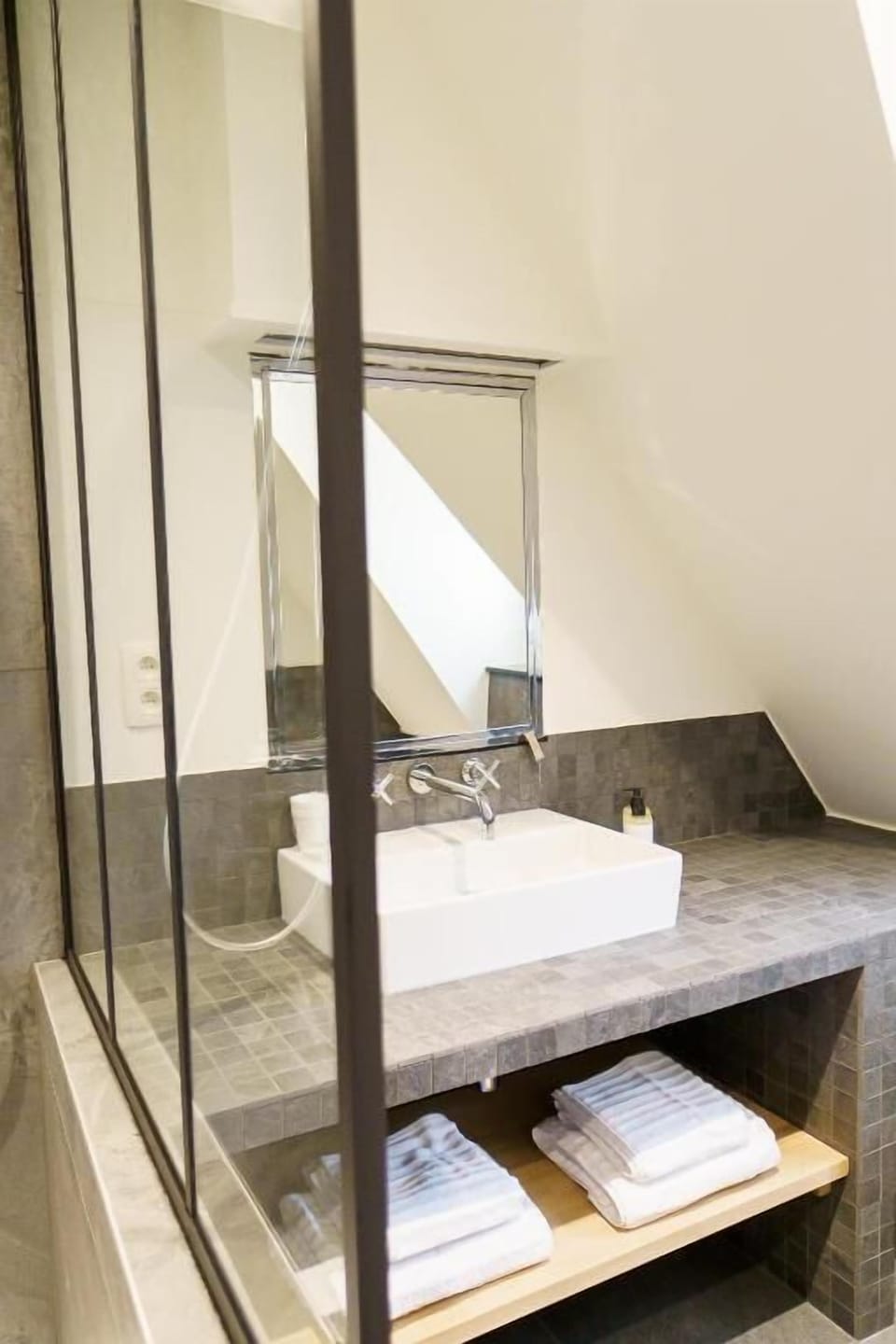 Superior Room | Bathroom