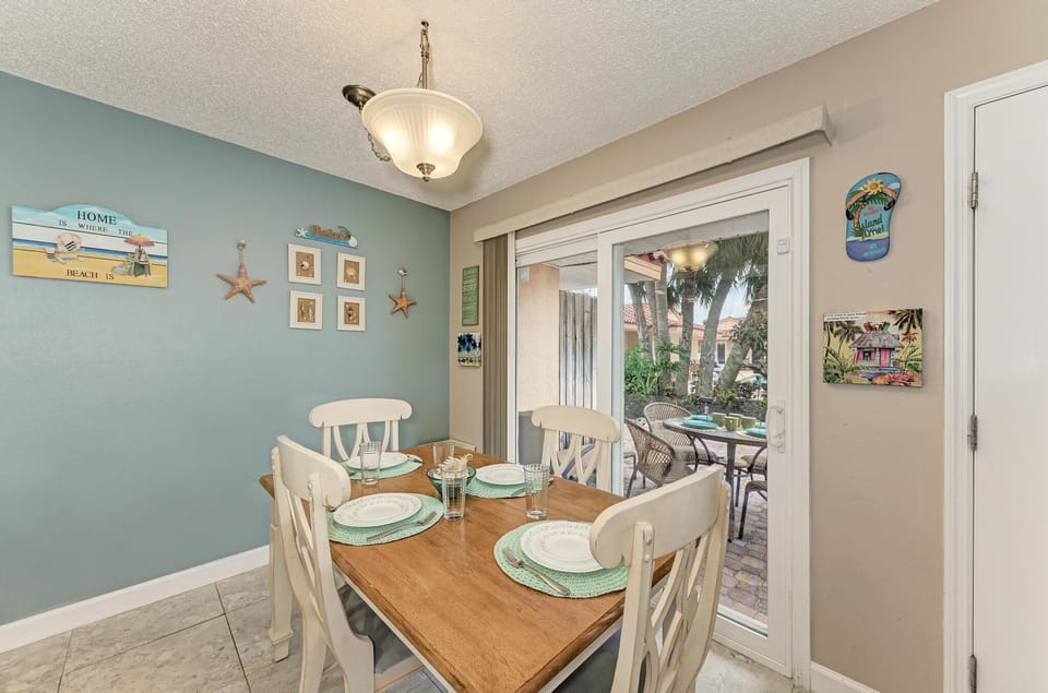 The Villas 3A Dining Table