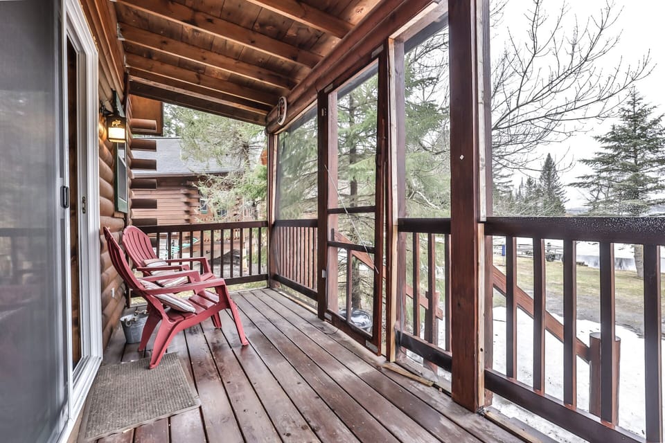 Beautiful porch to enjoy a few drinks and watch nature take its course
