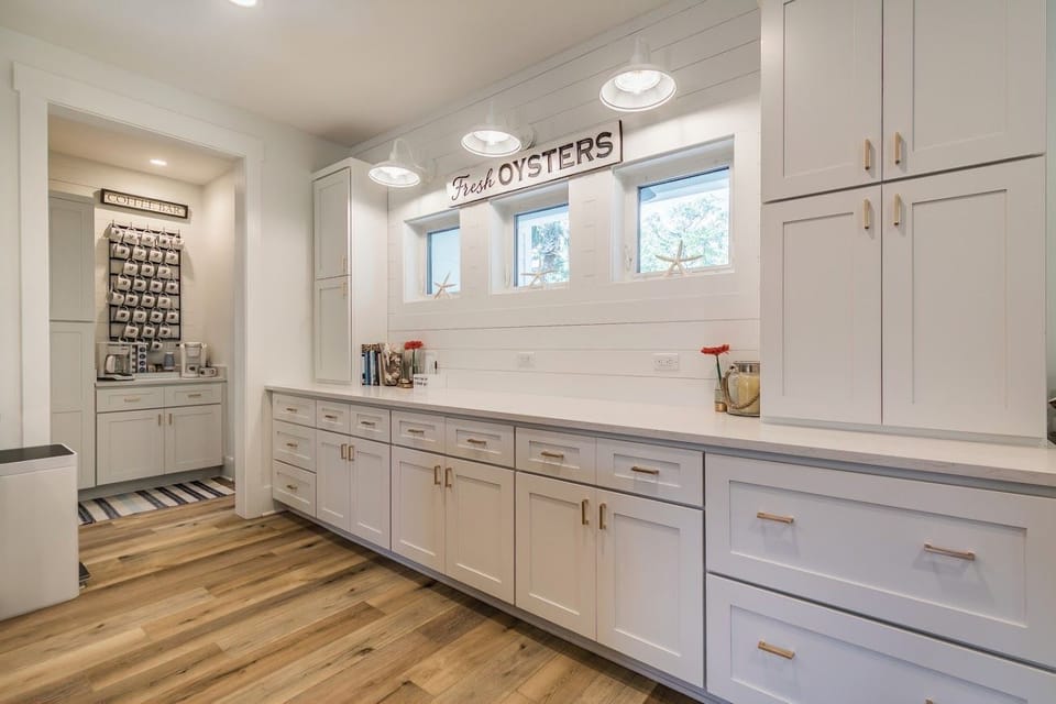 Tons of counter space