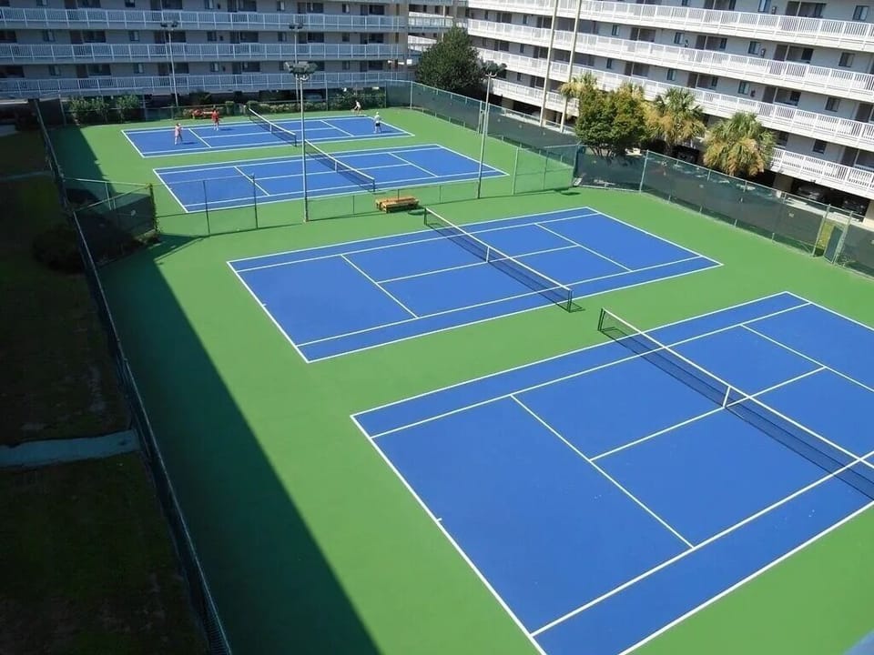 Tennis courts at building 4