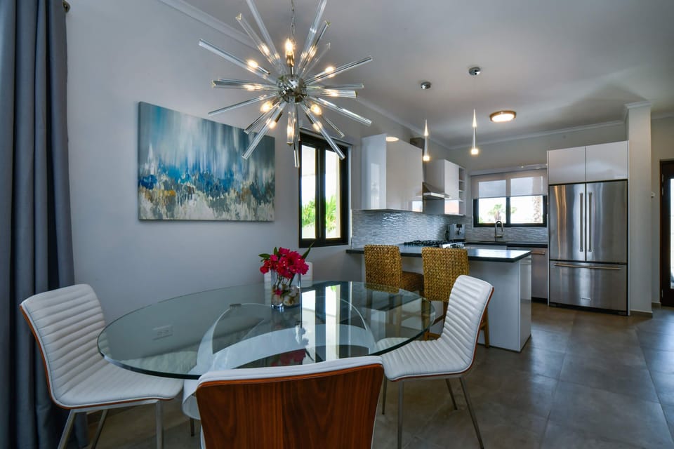Open-concept kitchen and dining area