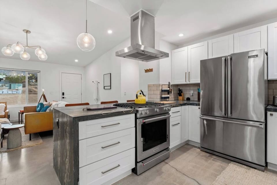 Open Floor Plan 