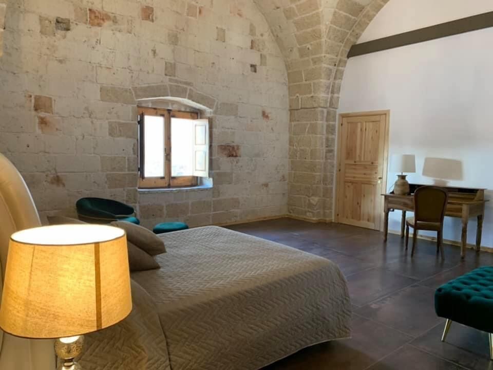Deluxe Double or Twin Room | Premium bedding, minibar, in-room safe, desk