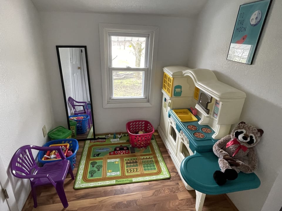 Upstairs playroom 