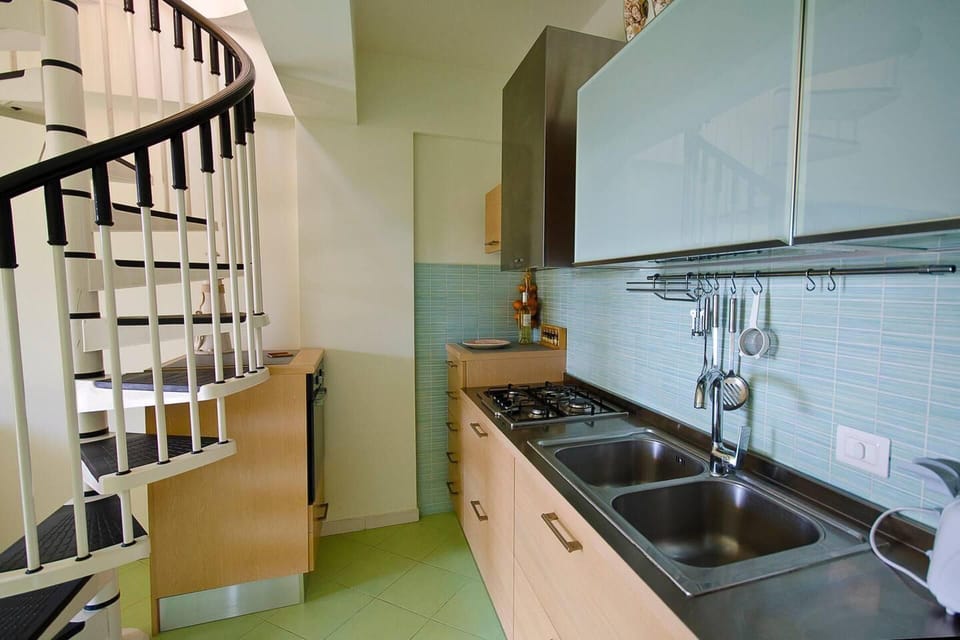 Apartment | Private kitchen | Fridge, oven, stovetop, electric kettle