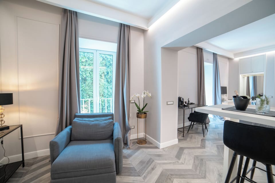 Apartment, 1 Bedroom, Balcony, City View | Living area | TV