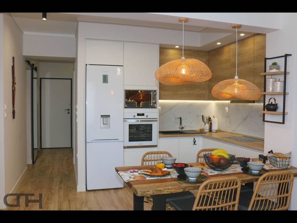 Apartment, 2 Bedrooms, Accessible, Balcony | Interior