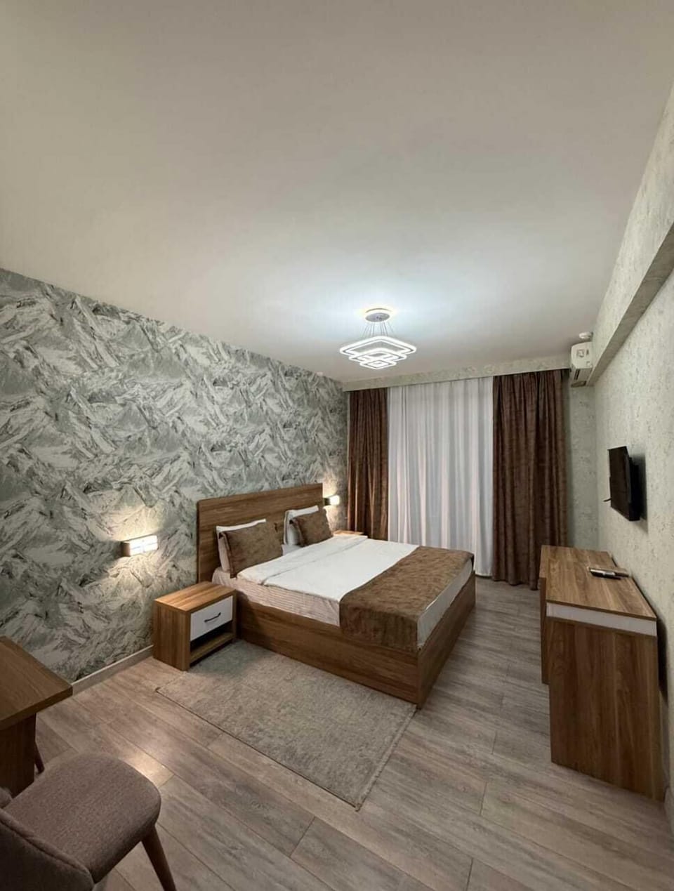 Premium bedding, pillowtop beds, minibar, individually decorated