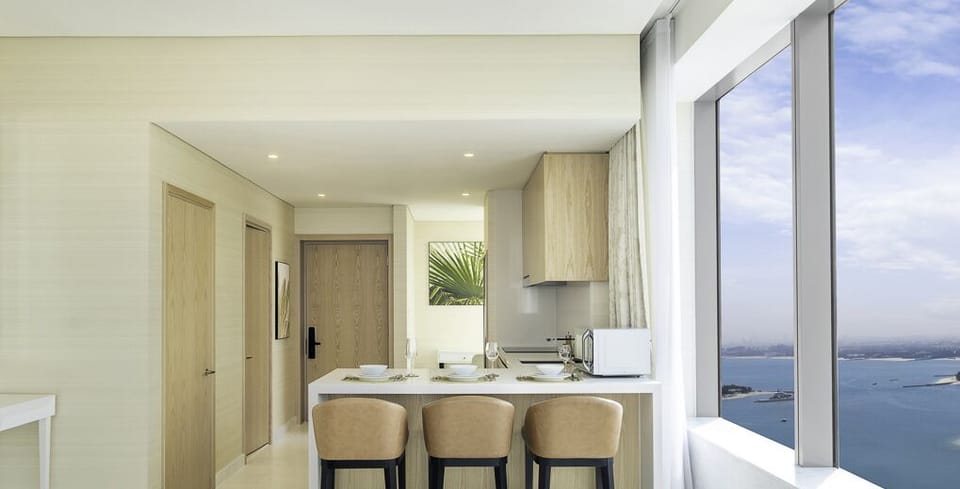 Deluxe Apartment | In-room dining