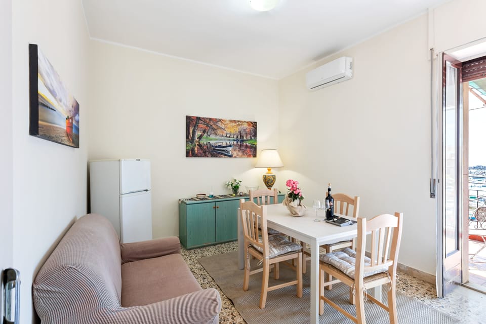 Apartment | In-room dining