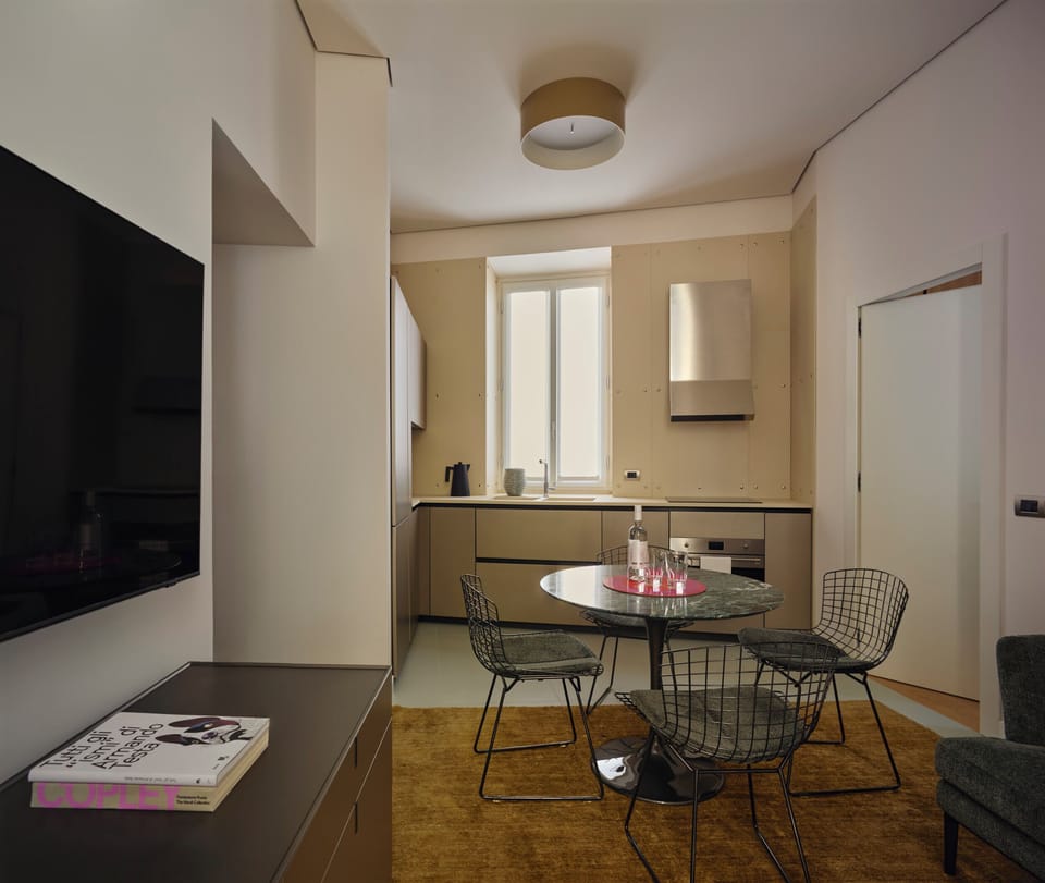 Royal Condo | Private kitchen | Full-size fridge, microwave, oven, stovetop