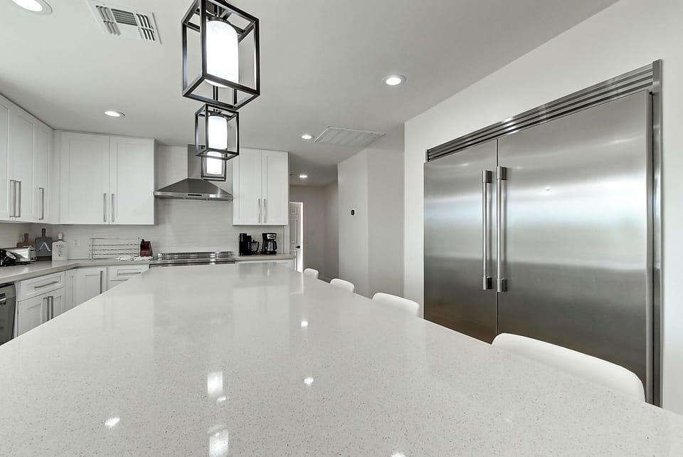 Newer / super spacious chef's kitchen with high end industrial appliances. 