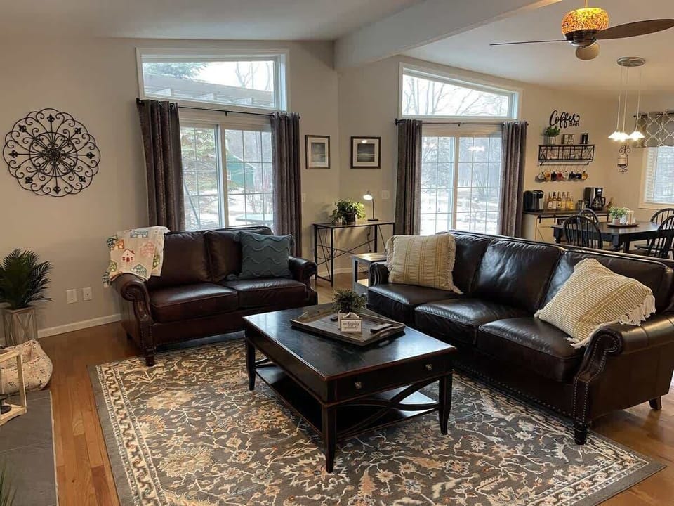 LIving room.JPEG