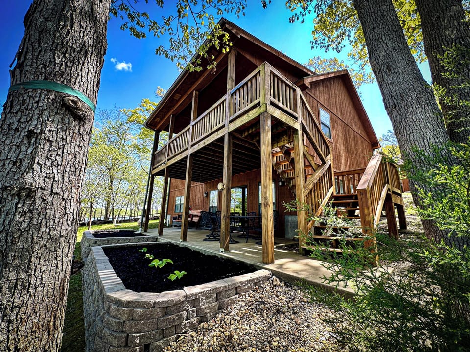 Lake of The Ozarks, Golden Shores House