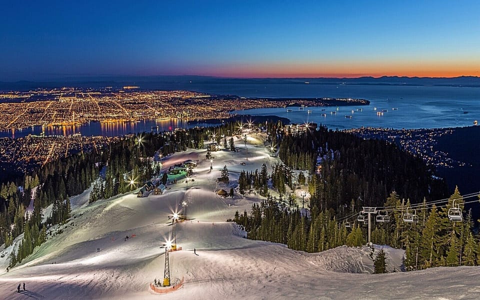 Grouse Mountain, 10 minute drive