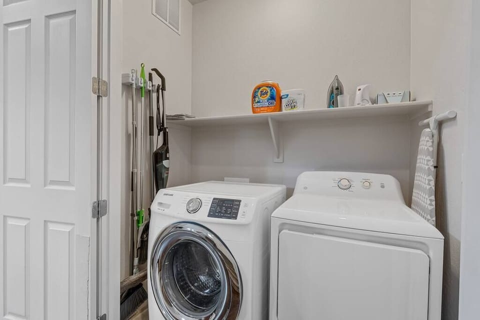 Easily operable washer/dryer combo is ideal for extended stays