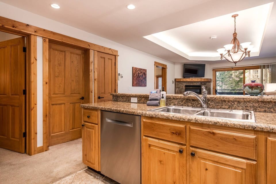 Open floor plan to enjoy time with your company, cook and entertain