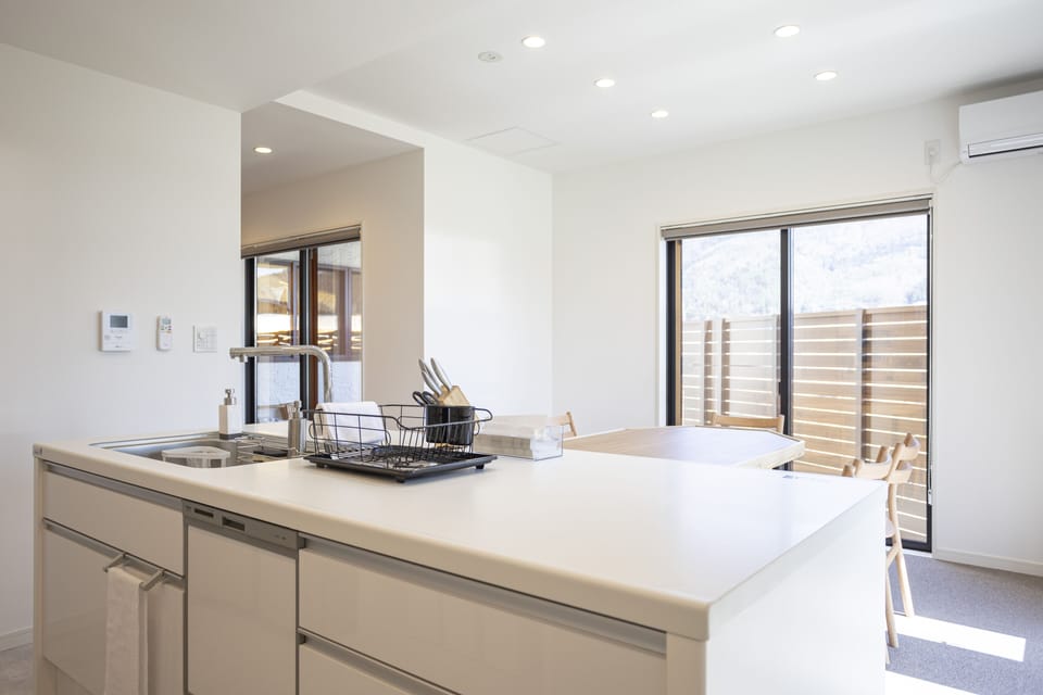 Luxury Villa | Private kitchen | Full-size fridge, microwave, oven, dishwasher