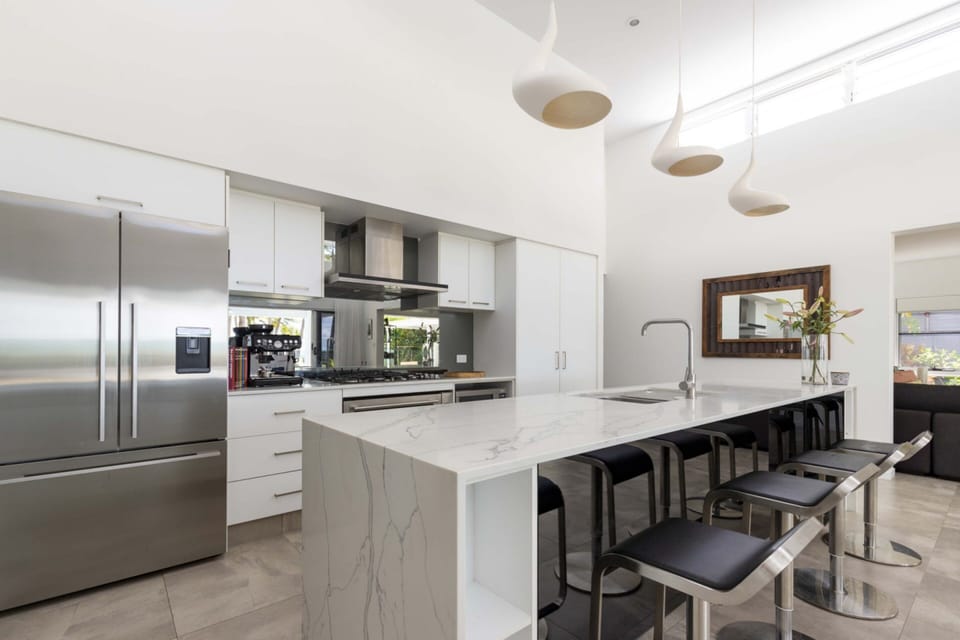 Luxury House | Private kitchen | Coffee/tea maker, full-size fridge, microwave, oven