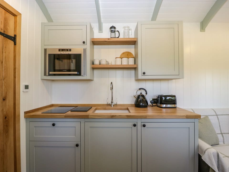 Cottage | Interior