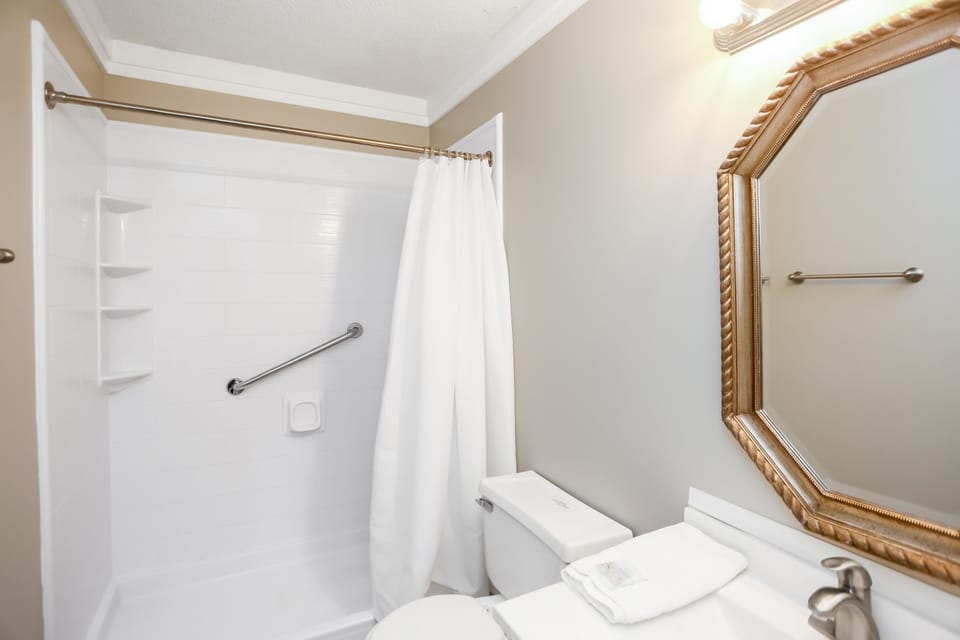 Full Bath