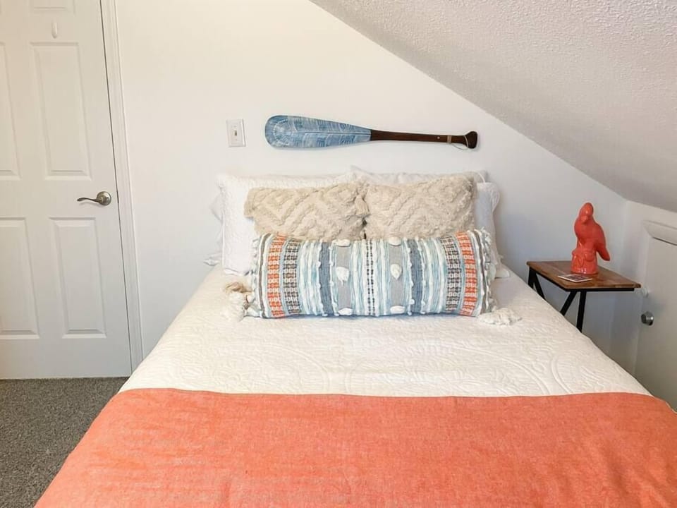Second floor bedroom #3. (2)