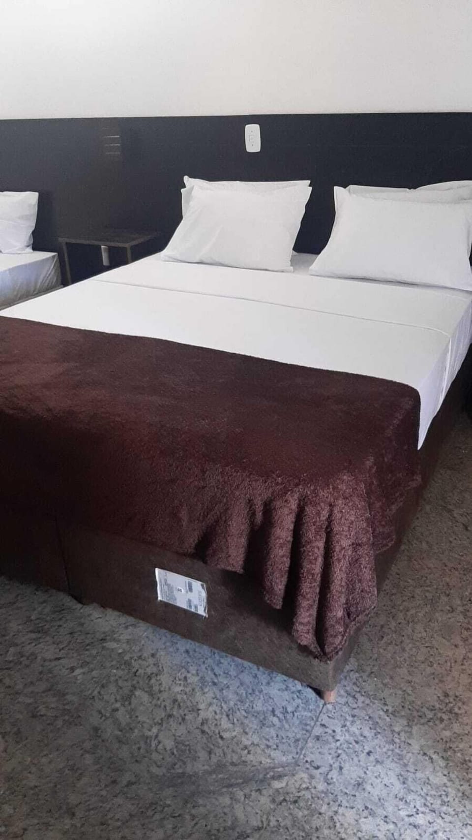 Executive Suite | 1 bedroom, minibar, free WiFi, bed sheets