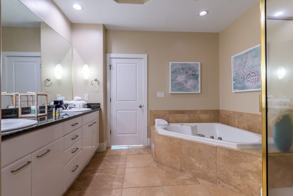 Caribe Resort DPH16 Master Bathroom