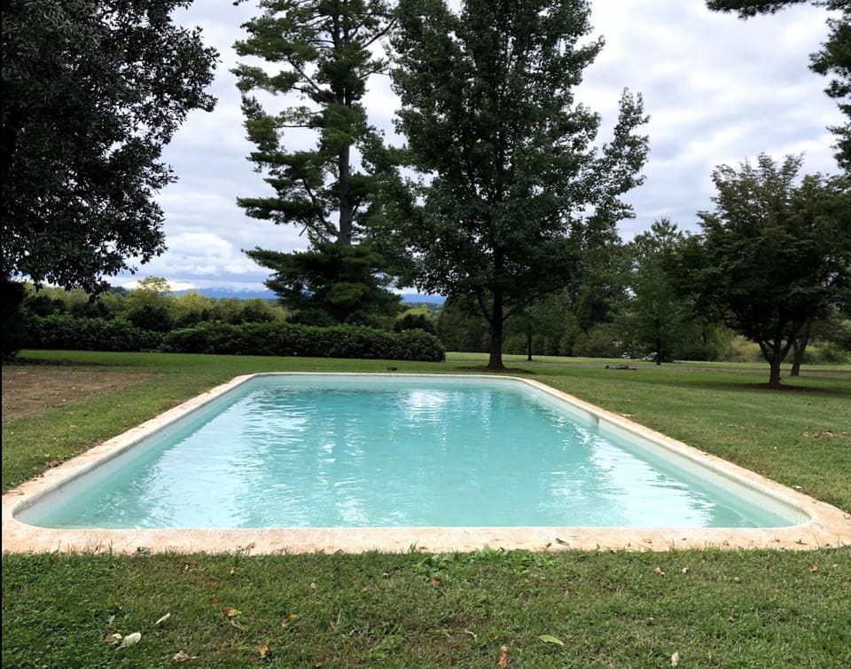 Salt water pool (shared)