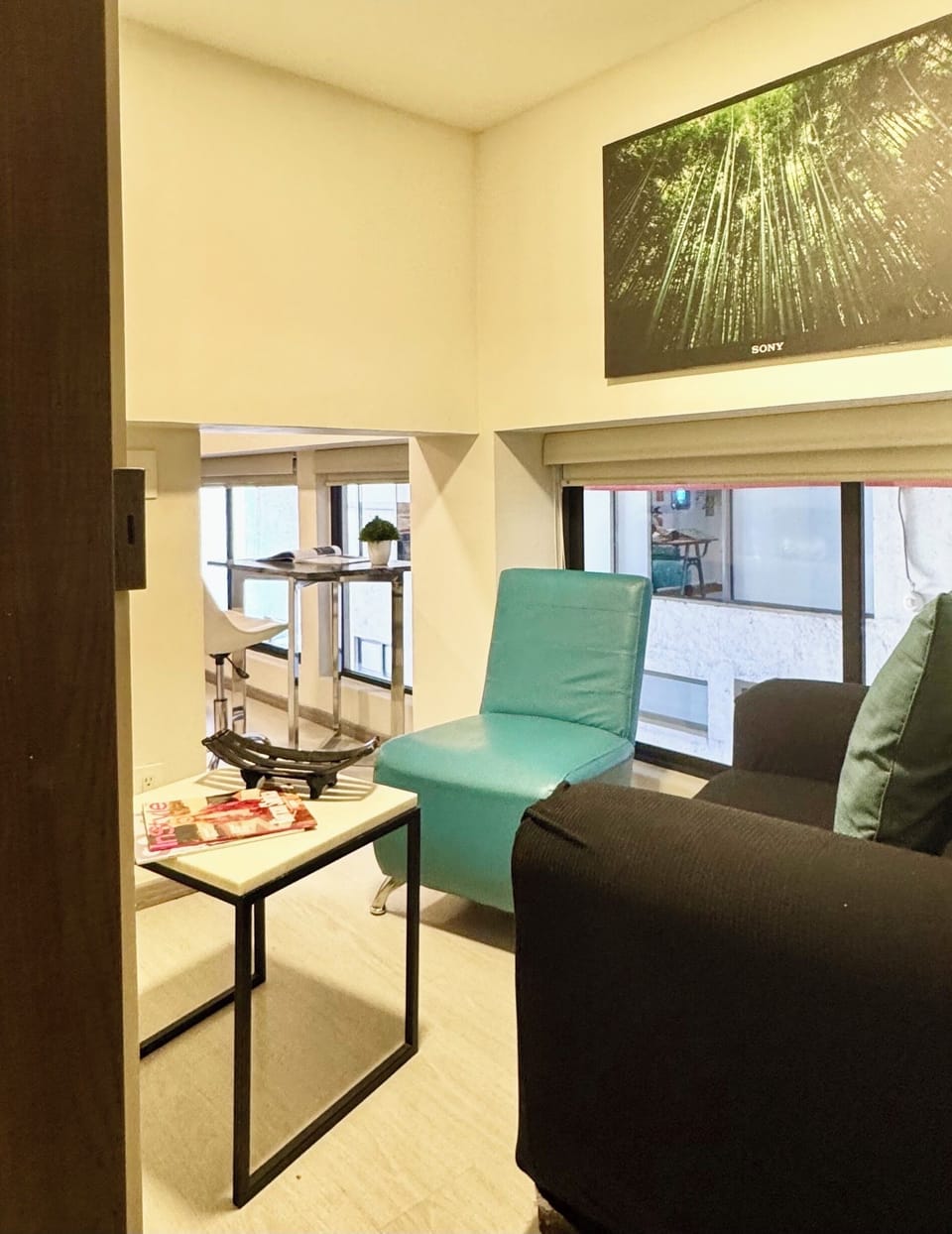 top level petit living room
