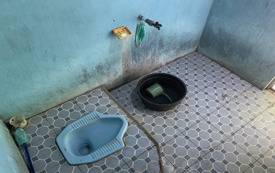Bathtub