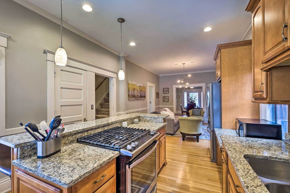 Kitchen | Coffee Maker | Toaster