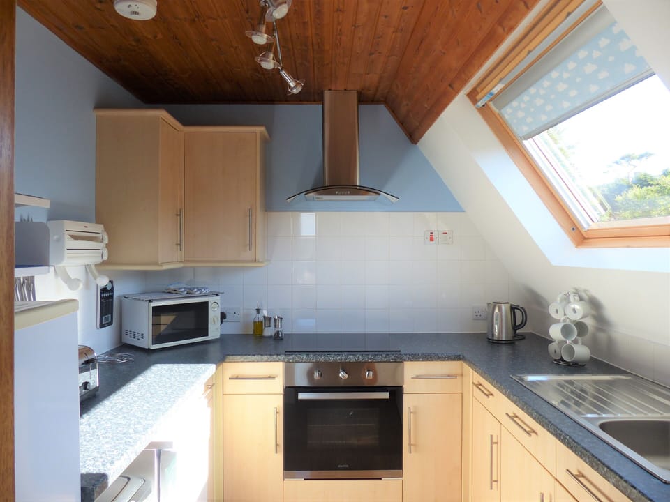 Well equipped kitchen