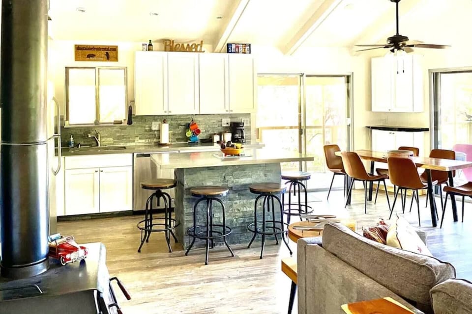 Remodeled main room, great for large gatherings.