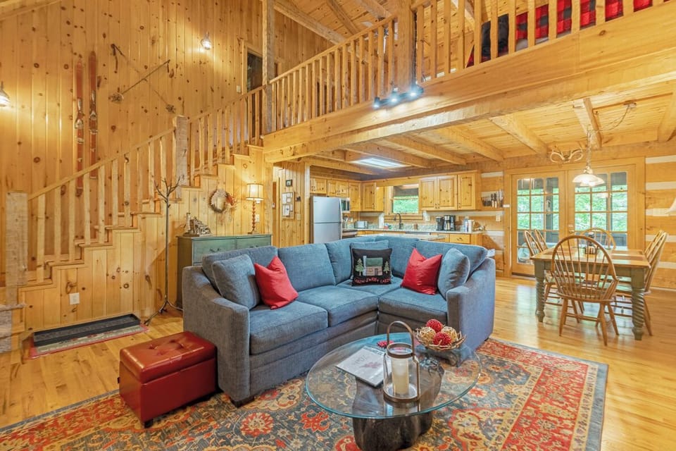 Living Room--- Open Floor Plan, Vaulted Ceilings