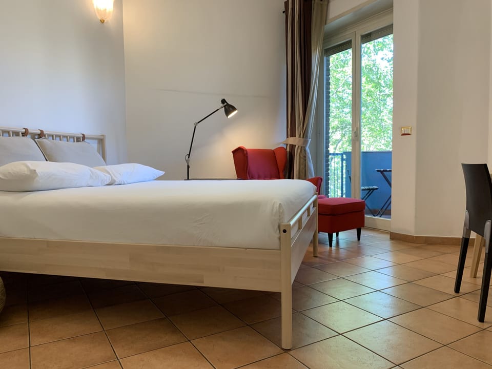 Exclusive Room, 1 Queen Bed, Balcony | Iron/ironing board, free WiFi