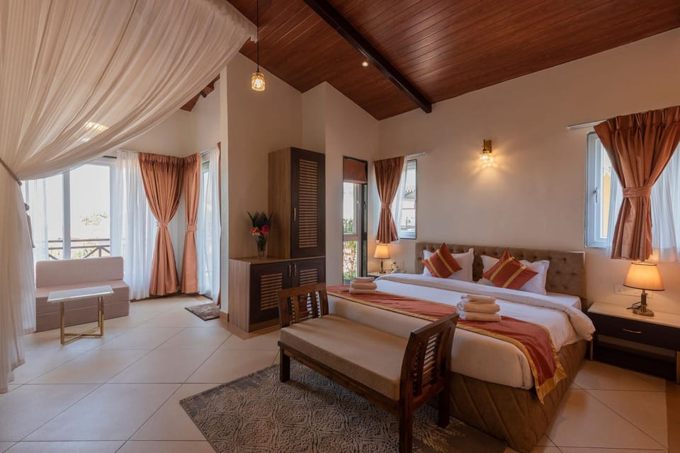 Premium Suite | Premium bedding, blackout drapes, iron/ironing board, free WiFi
