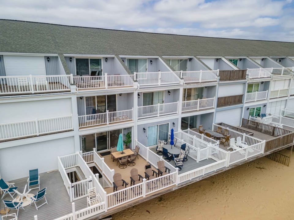 Oceanfront porches sunrise view