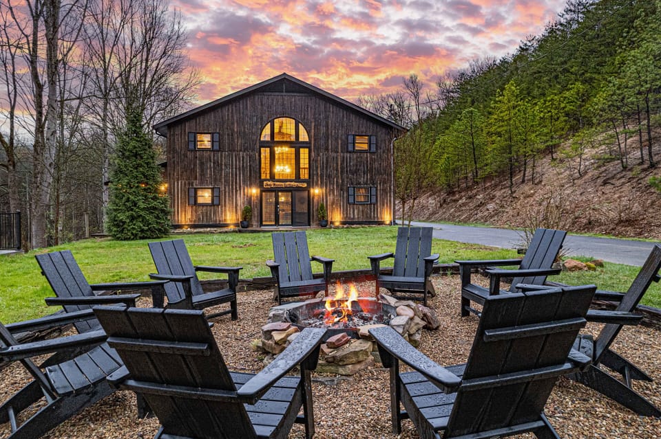 Welcome to The Smoky Mountain Barndominium!