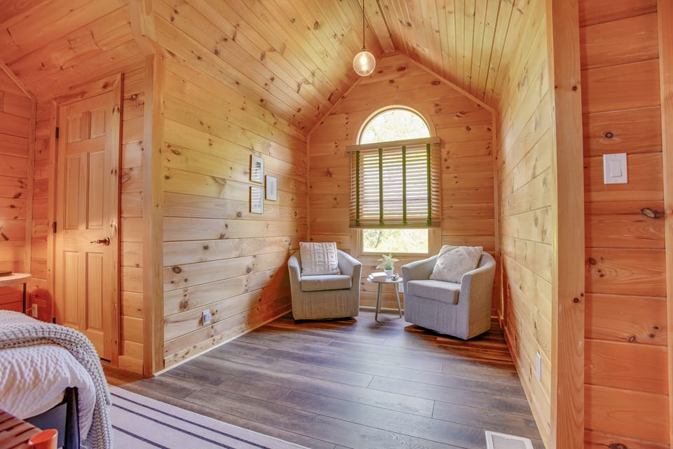 Another cozy nook for you to enjoy your morning cup of coffee before the rest of the house wakes up :) 

Located in Bedroom 3