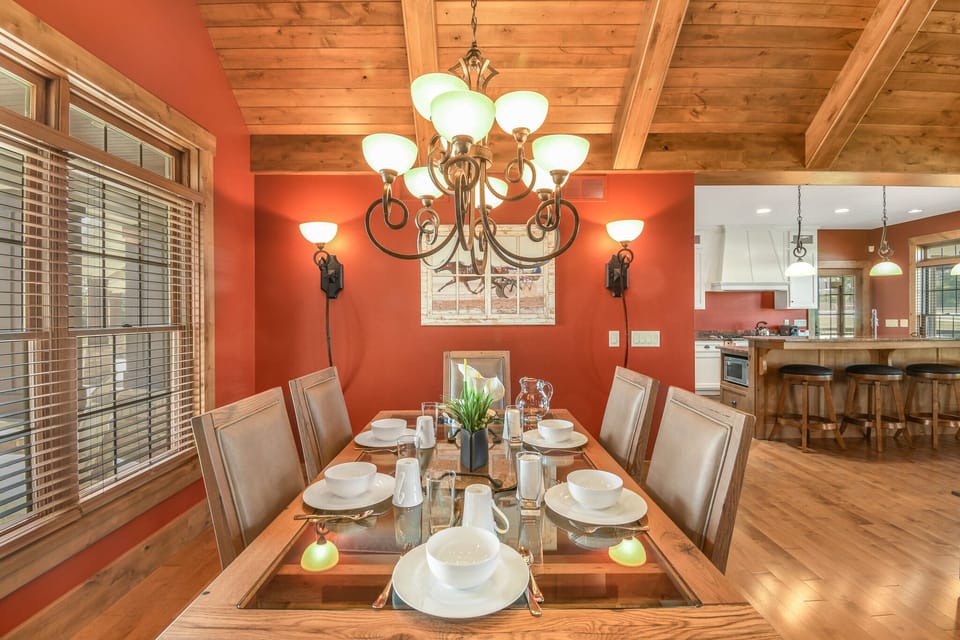 Upstairs dining area!