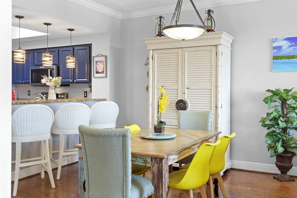 Ariel Dunes II 404 Dining Alt