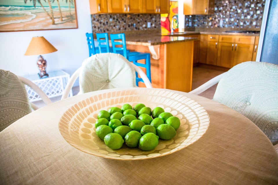 Pomelo North (4)